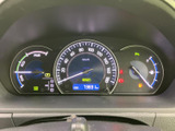 視認性の高いメーター類は、運転に必要な情報を的確にドライバーに伝えます。直感的に操作でき、安全運転をサポートします。