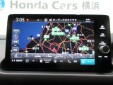 ナビゲーションを装備。多彩な機能で快適ドライブをアシスト。オーディオ機能も充実していますね。
