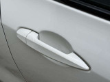 自動車保険も純正のクオリティを。BMWの正規ディーラーのみが取り扱い可能な、BMW専用自動車保険。専任のスタッフが皆様のカーライフを24時間365日サポート致します。