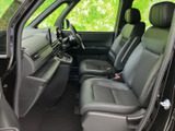 ドライバーの視界を確保した、機能的なデザインです。快適な運転環境をサポートします。