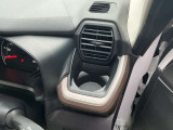 運転席ドリンクホルダー!