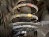 お車を安心してお乗りいただく為には、足回りの定期点検が欠かせません。サービスサポート(有償保証)では無料点検もご提供しており、安心のカーライフをお過ごしいただけるサポート体制が整っています。