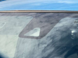 【スマートアシスト】走行中に前方の車両等を認識し、衝突しそうな時は警報とブレーキで衝突回避と被害軽減をアシスト。より安全にドライブをお楽しみいただけます。
