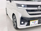 フォグランプ装着車です。暗い夜道の車両前方を明るく照らします