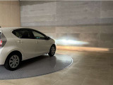 LEDヘッドランプです。十分な明るさを保ちつつも消費電力が少なく、バルブ寿命も長いのが特徴です。瞬時にMAXの光量を発揮するのもLEDならではです。