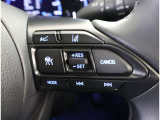 運転中でも手元で操作できます。