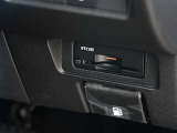 ビルトイン側ETC2.0ユニット装備で高速道路の利用もラクラク