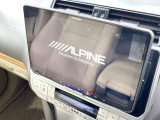 【ALPINE製ディスプレイオーディオ】お手持ちのスマートフォンとの連携で、ナビや音楽再生など各種アプリを使用可能。スマホに近い感覚でお使いいただけます♪