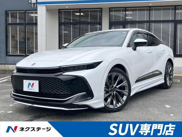 クラウンクロスオーバー 2.5 G アドバンスト レザー パッケージ E-Four 4WD