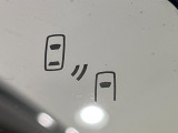 【リヤビークルディティクション】走行中、ドアミラーの死角になりやすい箇所に後続車が接近するとサイドミラー付近に警告を表示、ドライバーに注意喚起と、万一の際はハンドル操作をアシストをします。
