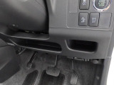 愛知ダイハツの離れた店舗に気に入ったお車がある場合でも、お近くの店舗にてお手続きできます。店舗間の輸送は有料となります