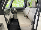 運転しやすい視界と、操作しやすい配置が魅力の室内。快適なドライビングをサポートする空間です。機能性とデザイン性を両立しています。