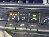 【シートヒーター&ベンチレーション】夏場は涼しい風でお尻や背中の熱やムレを防ぎ、冬はエアコンよりも早く温まってポカポカに!季節を問わず快適に過ごせます。