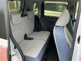ゆとりある広々とした車内空間は、ドライブを始め買い物やレジャーなど、幅広く活躍します。一人でもみんなとでもお出かけを楽しみましょう!