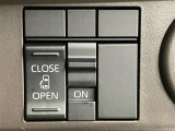 パワースライドドアを採用しており、運転席から簡単に開閉操作が可能です。駐車場や狭い場所でも扱いやすく、乗車時・降車時の負担を軽減します。