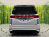 安心の最長10年・走行無制限保証(有償)をご用意。保証内容も充実はもちろん、無料点検&オイル交換や、年中無休の全国・24時間ロードサービスも付帯されておりますのでご安心下さい。