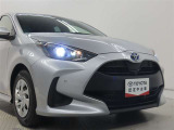 高輝度で点灯速度が速く、しかも消費電力の少ないLEDヘッドライトが装備されています!LEDの明るい光が走行中の視界の確保をサポートして、夜のドライブがより楽しく安全に運転できます♪