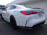 長期にわたる保証を実現。安心の無償保証。2年間のBMWプレミアムセレクション保証と延長保証(別途費用)を合わせて最大4年間の保証。万一の故障に長期間備えることができ、ご安心してお乗り頂けます。