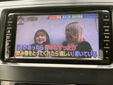 停車中に楽しめる映像機能が充実。長距離移動も快適に過ごせます。様々なコンテンツで、より豊かなドライブ体験をサポートいたします。