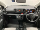 見通しのよいすっきりとした視界で、誰でも運転しやすいです。運転のしやすさは疲れにくさにも繋がりますよ♪