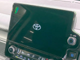 【10.5インチ ディスプレイオーディオ】大画面のディスプレイはAppleCarPlayやAndroidAutoが利用可能。大きな画面でスマホナビアプリ等が利用いただけます♪