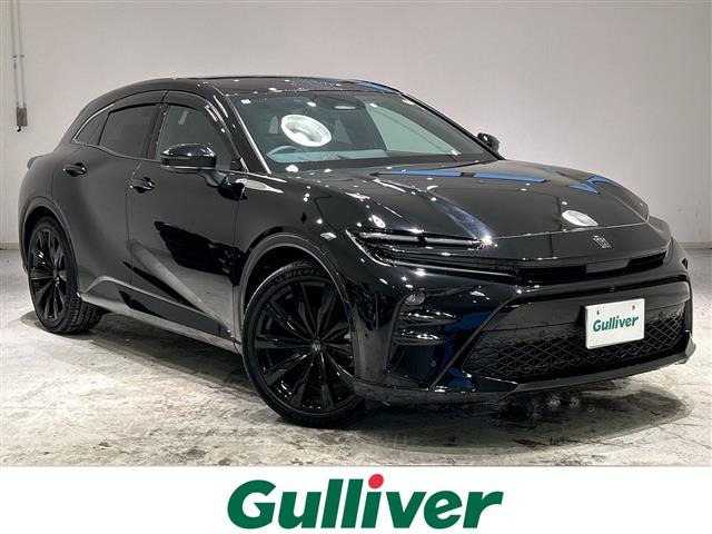 クラウンスポーツ 2.5 Z E-Four 4WD 本革シート