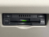【ETC】高速道路の料金所をストレスなく通過!話題のスポットやサービスエリアに多い「スマートIC」利用時は必須のアイテムです。当店でセットアップを実施、ご納車当日からすぐにご利用いただけます!