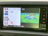 使いやすいインターフェースで、快適なドライブをサポートします。地図、オーディオ、テレビなど、多彩な機能を一台に搭載しました。
