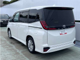 販売するすべての中古車に【ロングラン保証】が付帯します。走行距離無制限・期間は1年間です。保証修理は全国5000箇所のトヨタテクノショップにてお受けいただけます。