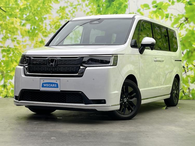 ステップワゴン 2.0 e:HEV スパーダ 30シュウネントクベツシヨウシャ