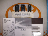 スマートキー&エンジンスターター付。取扱説明書とメンテナンスノートもあります☆品質評価シート付いてます!トヨタ認定中古車ライト!!