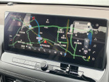 鮮明な地図表示で、目的地までの道順を的確に把握できます。スムーズなカーナビゲーションで、初めての道も安心です。