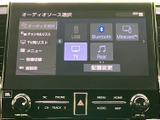 お好みの音楽を快適に楽しめるオーディオシステム。ドライブ中のエンターテイメントをより一層豊かにします。