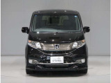 内外装とも年数相当の使用感やキズ、劣化等がございます。まずは是非現車をご覧いただければと思います!ご来店の際は当店へのご連絡やサイトから来店予約、お問い合わせを是非お願いします!