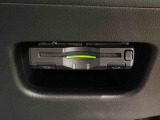 ETCカードを挿入することで高速道路を利用する際の支払いがキャッシュレスになったり、ETCスマートインターチェンジが利用できたり、とても便利なアイテムです!保証は修理保証のみとなります。
