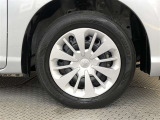 タイヤサイズは165/65R14です