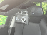 【ドライブレコーダー】ドライブレコーダー装備!走行中はもちろん、あおり運転や事故に遭遇した際、映像で記録し、万一のリスクに備えます。※記録用SDカードはお客様ご自身でご準備いただく必要があります。