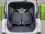 普段のお買い物や通勤、送迎等に十分な荷室スペースを確保しております。セカンドシートを倒すと、大きな荷物の積載も可能です♪