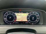 デジタルメータークラスター「Active Info Display」。ナビゲーションのマップやドライビングデータなどを選択して表示可能。