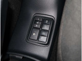 ディーラーは高いイメージをお持ちの方、御見積だけでも無料です、お気軽にお尋ねしてください。知っていましたか?ディーラー中古車は整備渡しの整備代は車両本体価格込です。また諸費用も明確なので安心です。