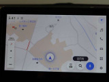 ナビゲーション付き。タッチパネル式で使いやすく、お出かけもラクラクです。