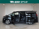 両側パワースライドドア付きだから、狭い駐車スペースなどでの 乗り降りラクラク!小さなお子さまのいるご家庭には嬉しい装備。