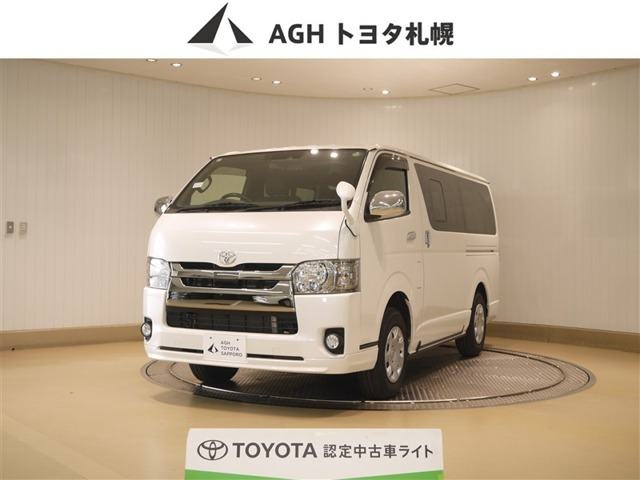 トヨタ レジアスエース 