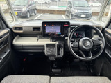 使いやすいナビ・オーディオシステムが搭載されています。運転に必要な情報をスムーズに確認できます。快適なドライブをサポートします。