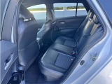 ゆとりある広々とした車内空間は、ドライブを始め買い物やレジャーなど、幅広く活躍します。一人でもみんなとでもお出かけを楽しみましょう!