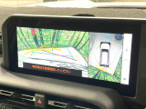 【パノラミックビューモニター】専用のカメラにより、上から見下ろしたような視点で360度クルマの周囲を確認することができます☆死角部分も確認しやすく、狭い場所での切り返しや駐車もスムーズに行えます。