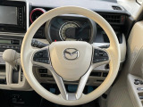 【ステアリングスイッチ】運転中、前方から目線をそらすことなく、オーディオ等の操作が可能な便利機能!安心&快適なドライブを演出してくれます♪