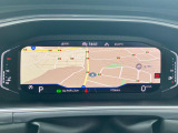 【Digital Cockpit Pro】メーター表示に加え、ナビゲ―ションのマップ、アシストシステムなど好みに応じて表示を切り替えできます。