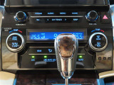 インパネシフト オートエアコン装着車です^^温度設定をすれば、自動で快適な空調に・・・^^★