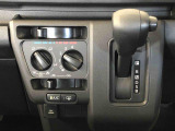 ATシフトで運転も楽々です。